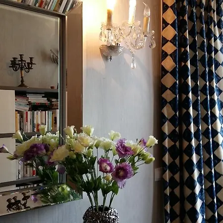 Appartement Parisien Montmartre *